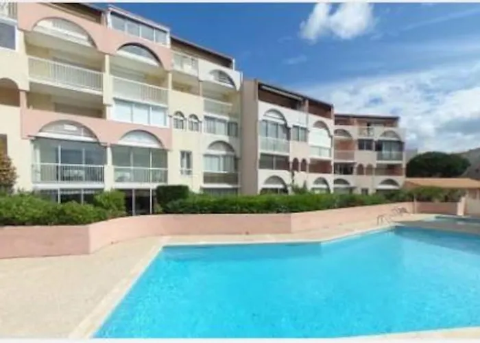 Amouvera C14, T2 Vue Mer, Piscine, Clim, Parking