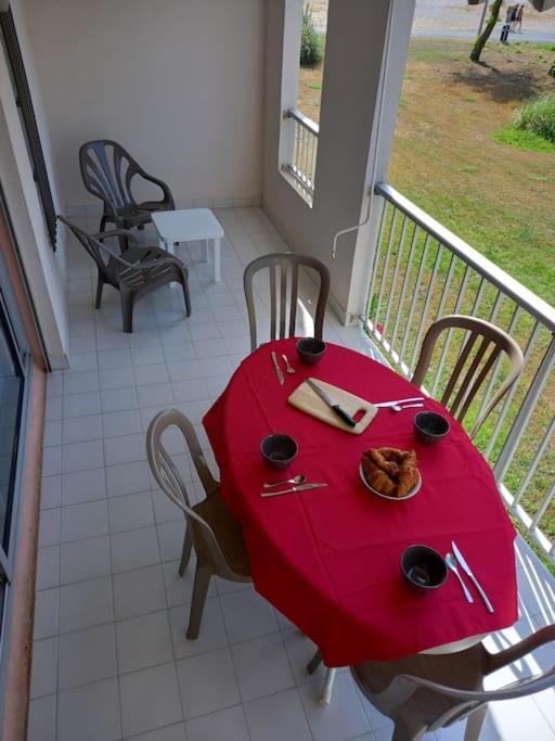 Apartment Amouvera C14, T2 Vue Mer, Piscine, Clim, Parking